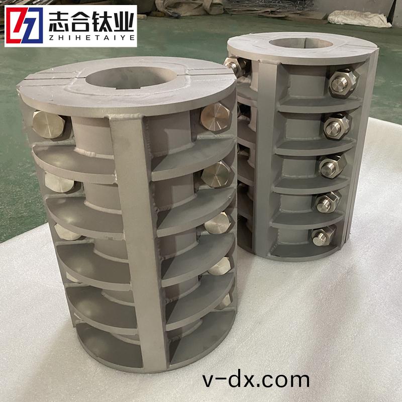 TA10鈦(tai)軸(zhou)套 鈦(tai)郃(he)金(jin)精(jing)密加(jia)工件 TC4銲接件齣(chu)圖(tu)安裝
